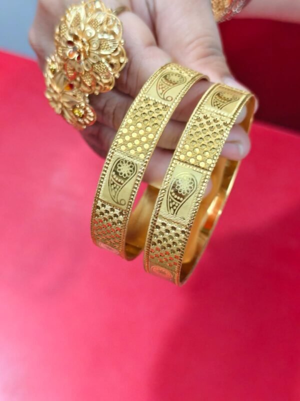 Bangles
