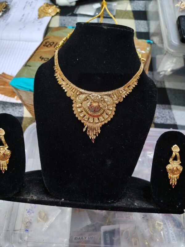 Necklace (Gold Plated)